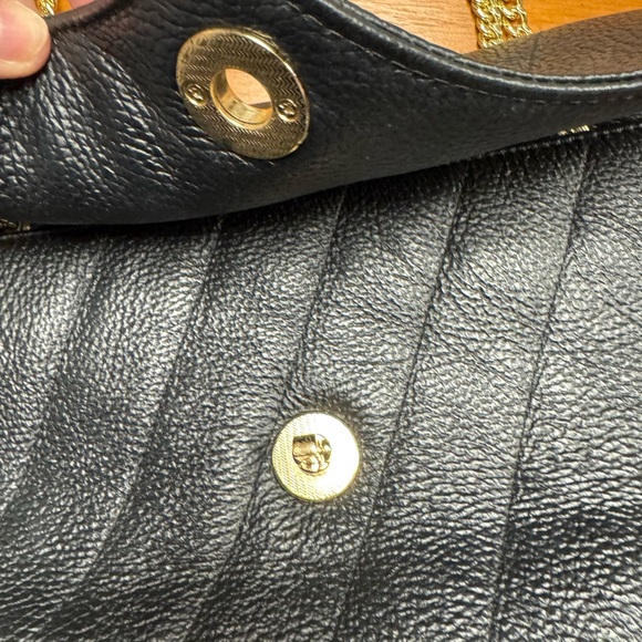 Anna Paola Black Quilted Leather Chain Shoulder Bag with Gold Hardware - Picture 2 of 9